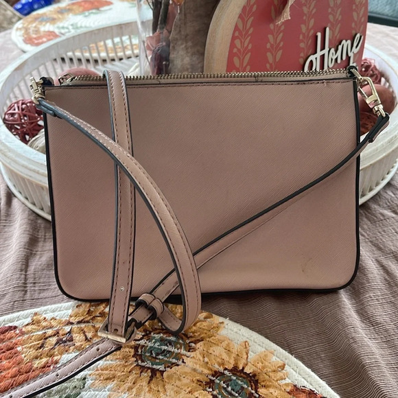 Parfois - Picture 2 of 3